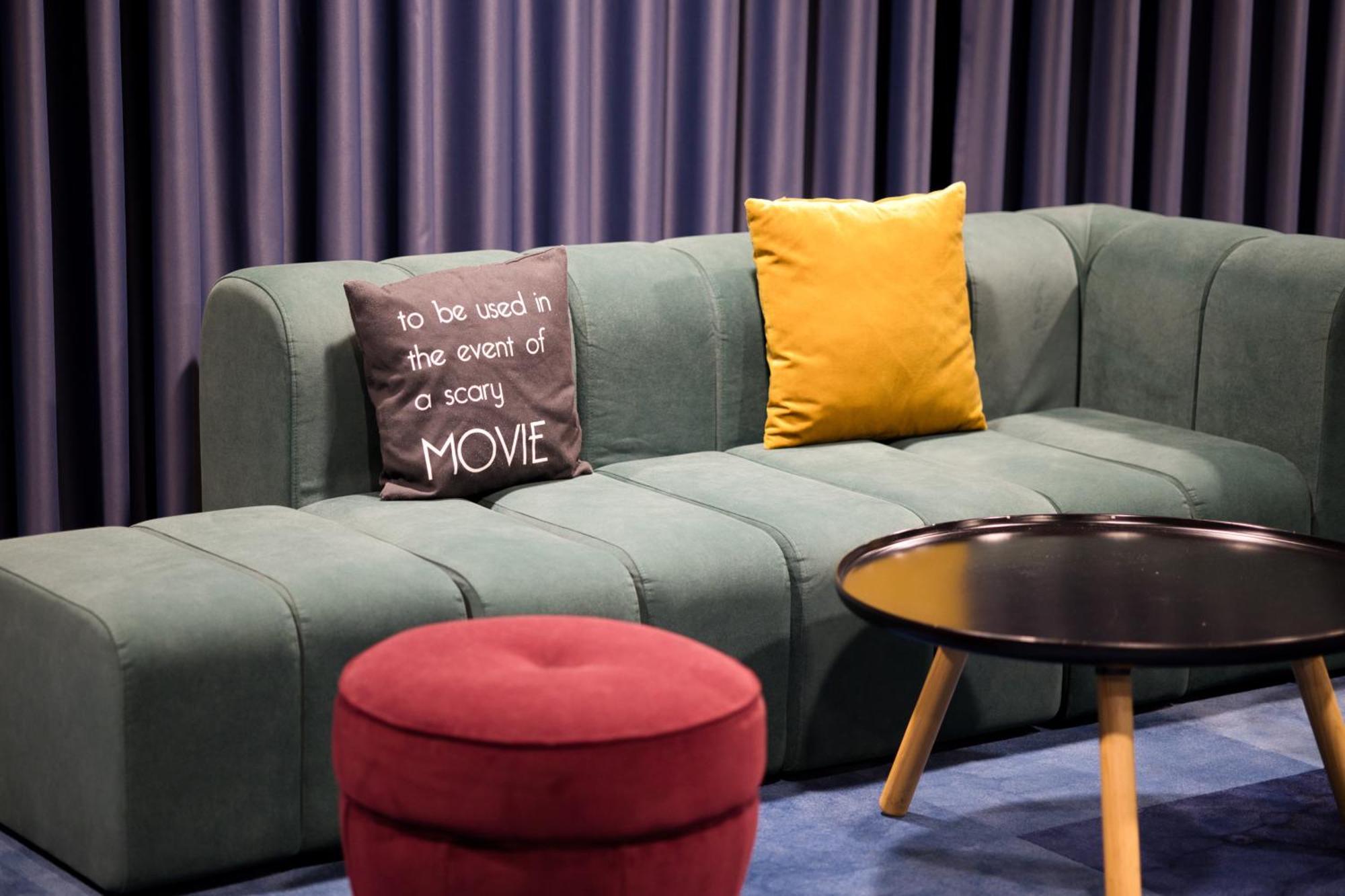 B&B Hotel Brussels Centre Louise Bagian luar foto