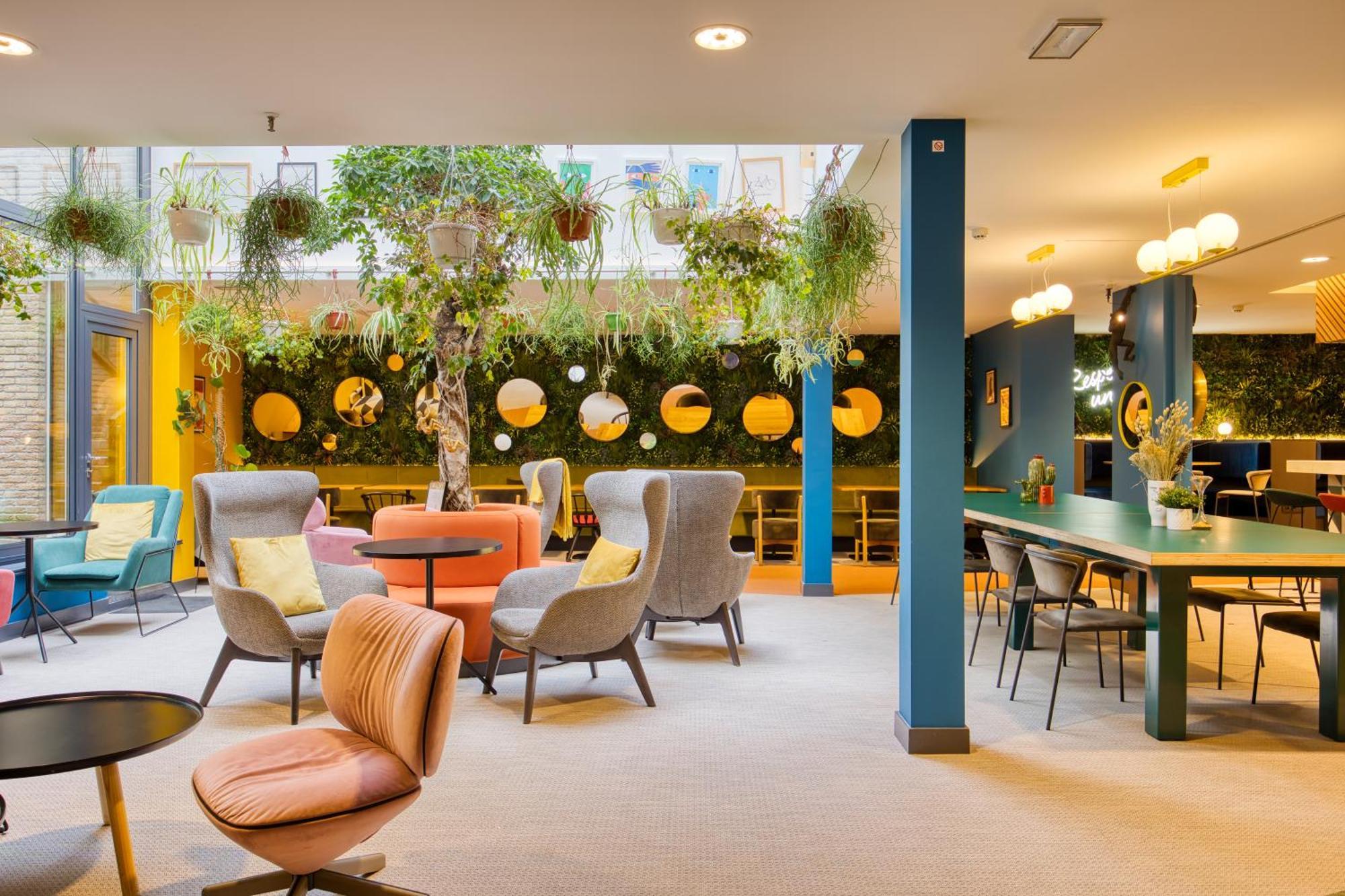 B&B Hotel Brussels Centre Louise Bagian luar foto