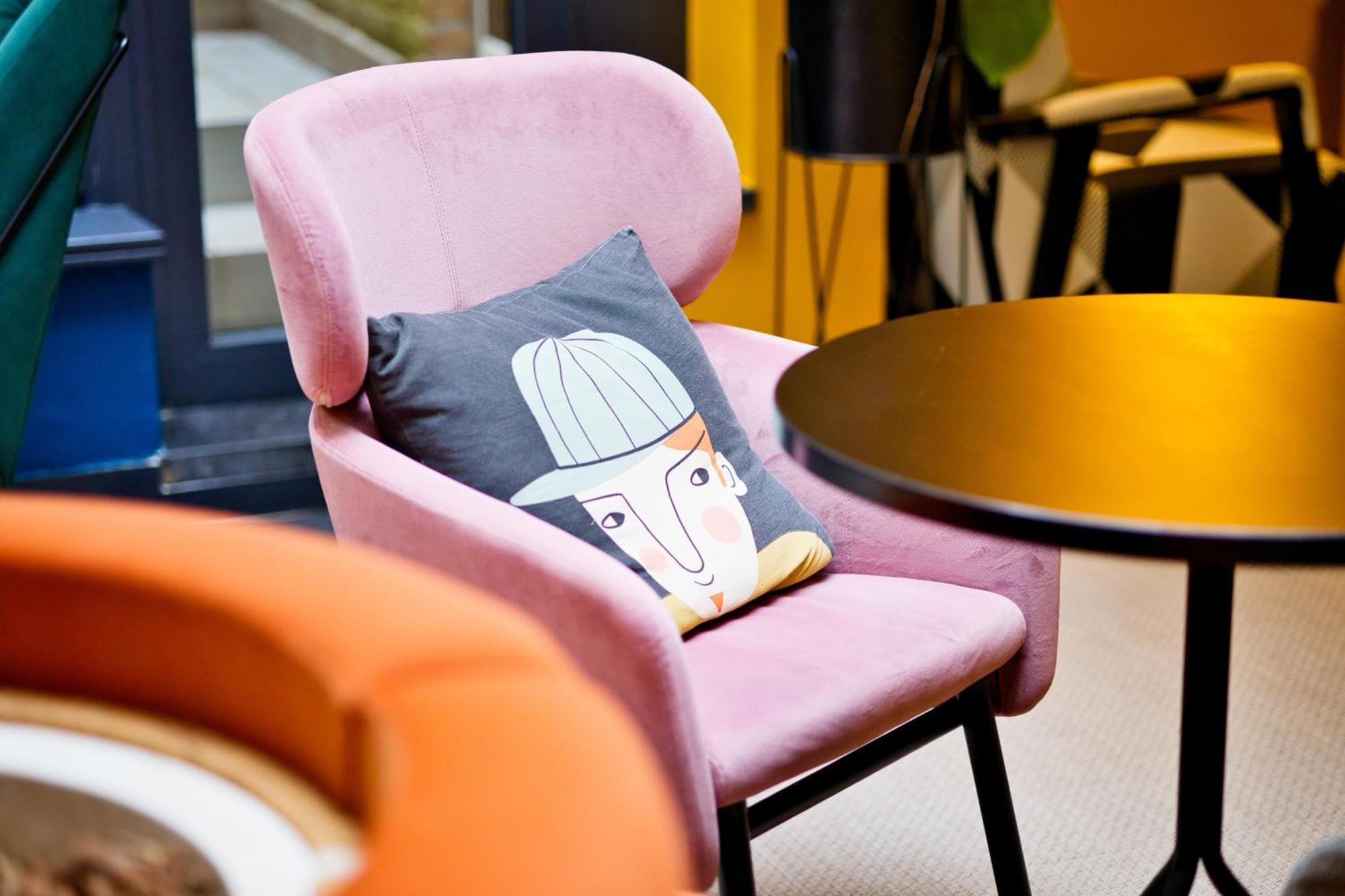 B&B Hotel Brussels Centre Louise Bagian luar foto