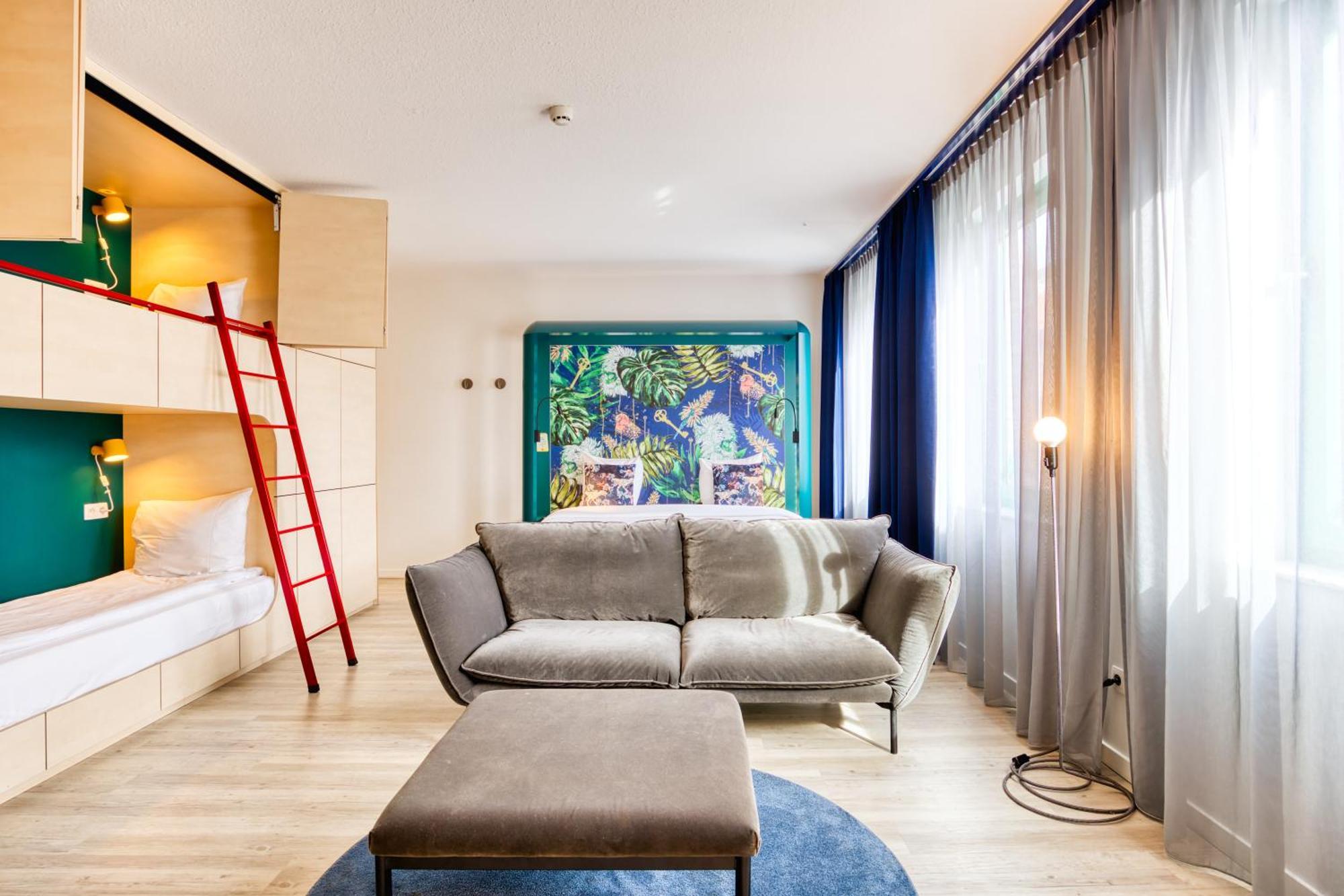 B&B Hotel Brussels Centre Louise Bagian luar foto