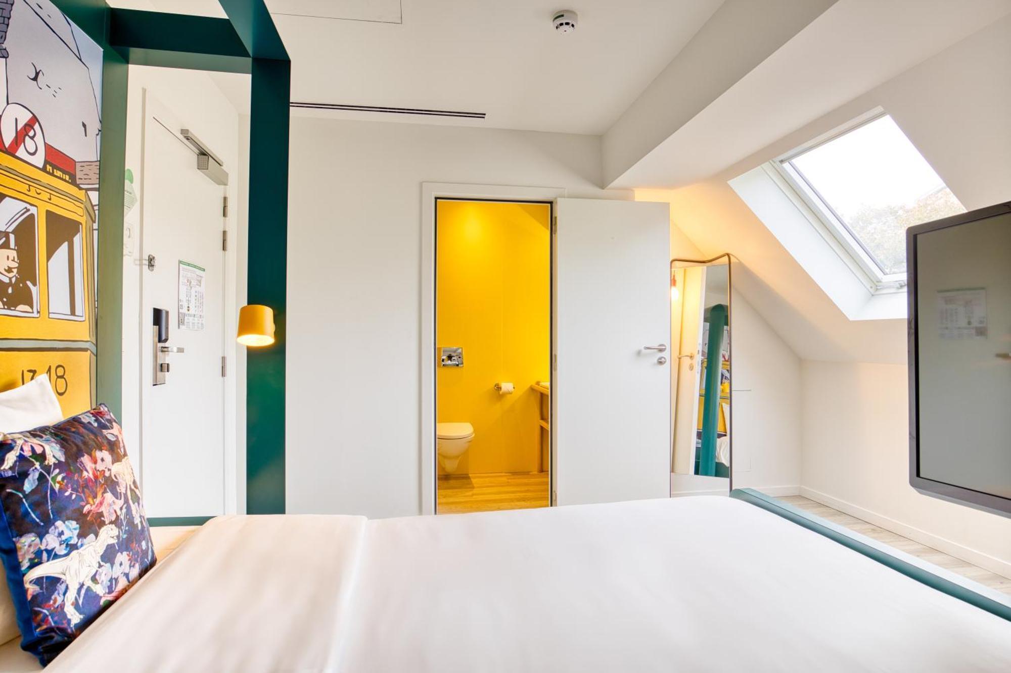 B&B Hotel Brussels Centre Louise Bagian luar foto