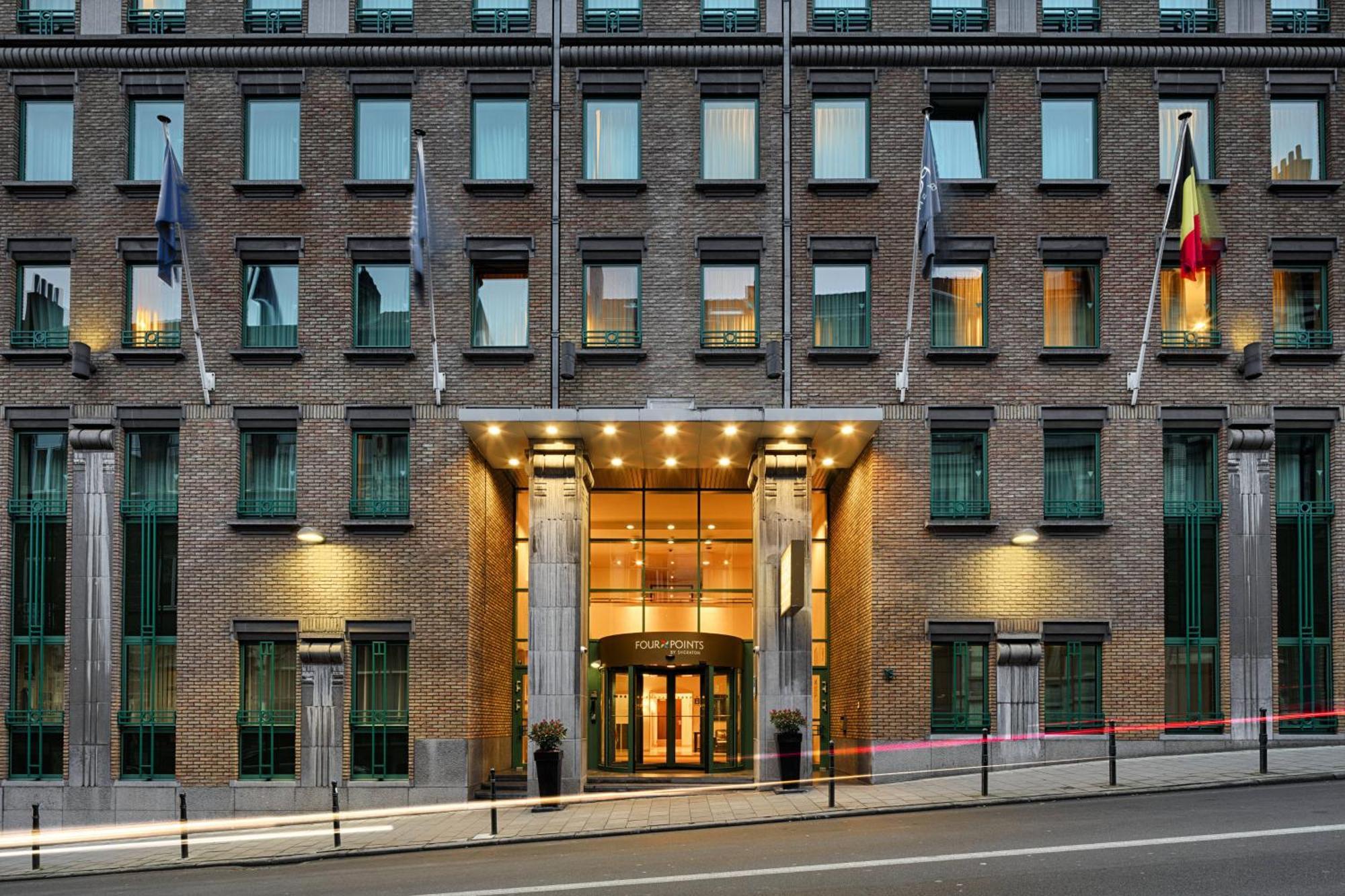 B&B Hotel Brussels Centre Louise Bagian luar foto